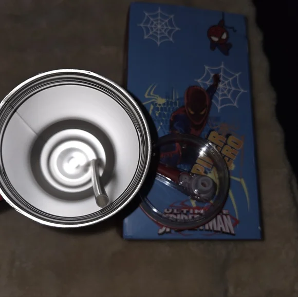 💥FLASH SALE💥NWT Spider-Man Red Travel Mug with Box - Picture 5 of 5